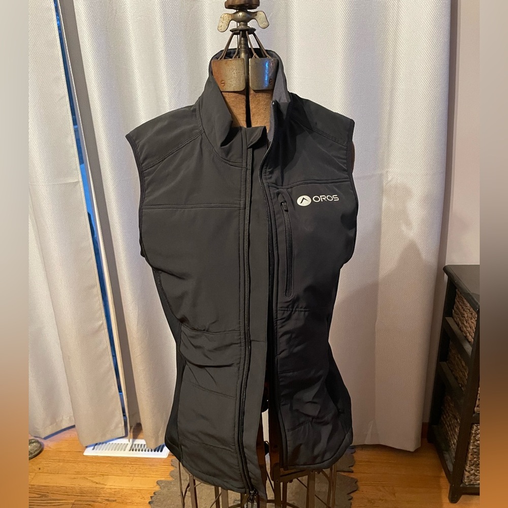 Oros Vest